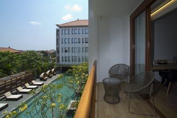 Отель Grand Zuri Kuta Bali Индонезия, Кута, фото 15