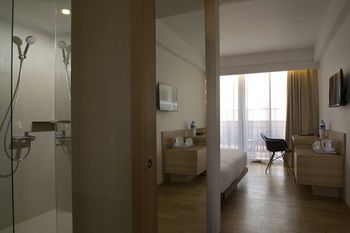 Отель Grand Zuri Kuta Bali Индонезия, Кута, фото 25