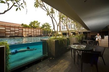 Отель Grand Zuri Kuta Bali Индонезия, Кута, фото 46