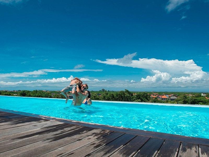 Infinity8 Bali Jimbaran