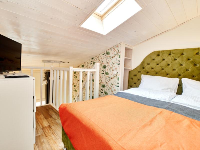 Hotel-Cottage Old Town (В.О.)