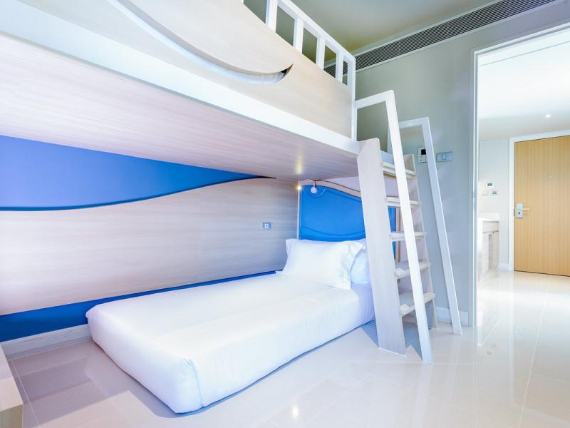 Centara Sonrisa Residences & Suites Sriracha