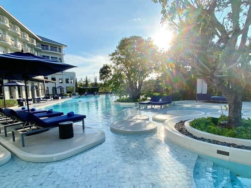 Cross Pattaya Pratamnak