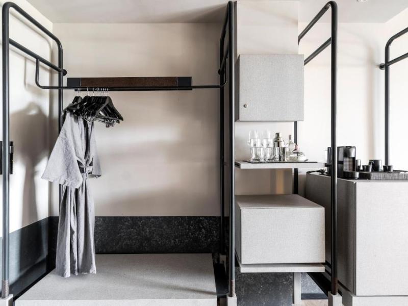 Cross Pattaya Pratamnak