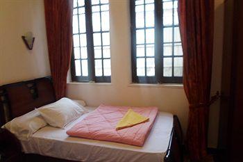 Family Palace Hotel