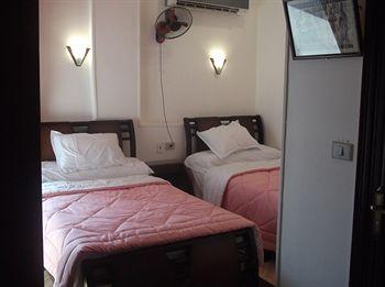 Family Palace Hotel