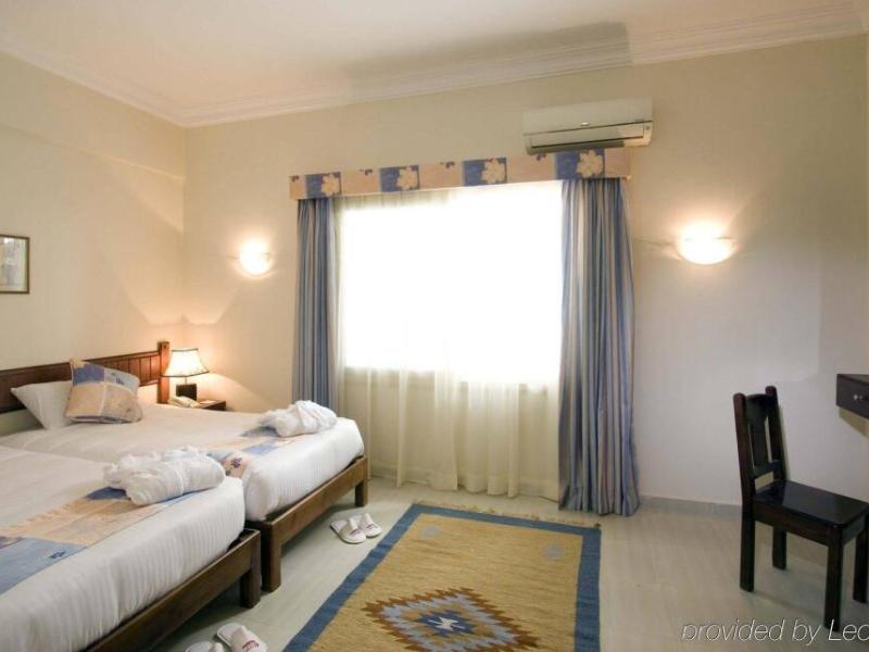 4S Hotel