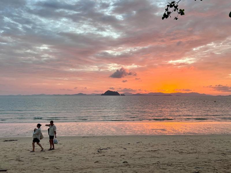 Royal Yao Yai Island Beach Resort