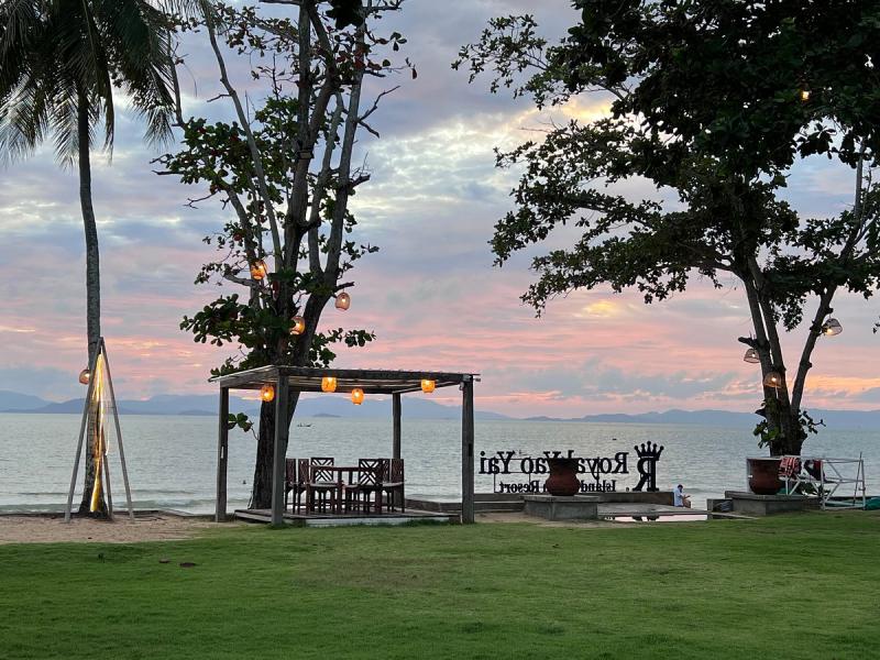 Royal Yao Yai Island Beach Resort