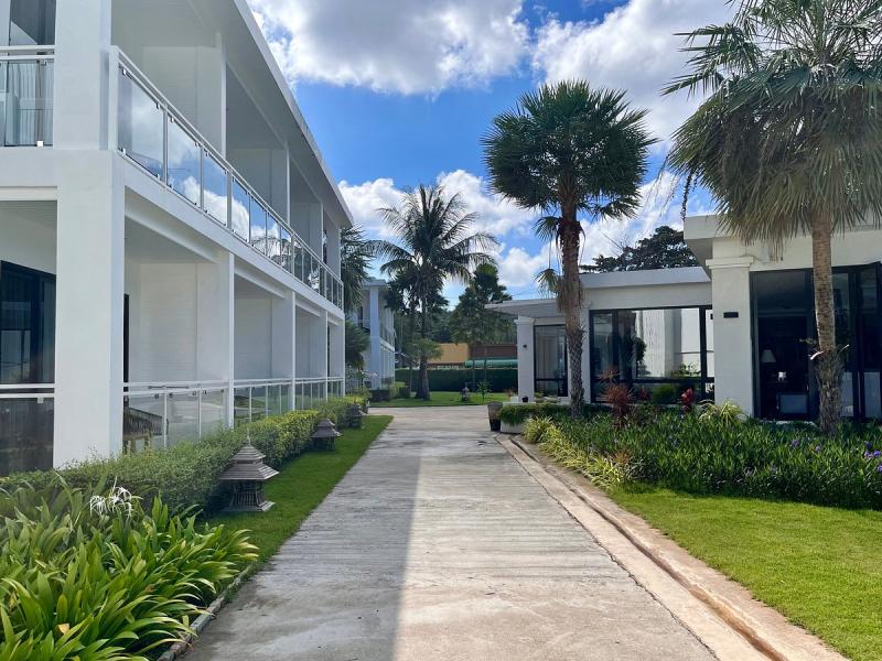 Royal Yao Yai Island Beach Resort