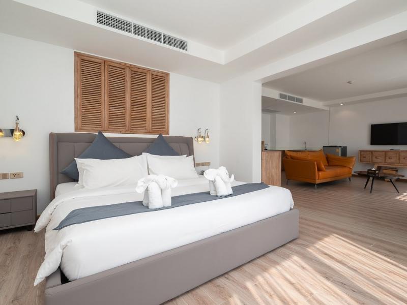 Royal Yao Yai Island Beach Resort