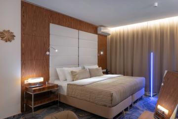 Отель V Hotel & Rooftop Lounge Россия, Владивосток, фото 23