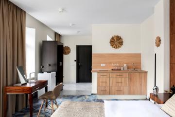 Отель V Hotel & Rooftop Lounge Россия, Владивосток, фото 27