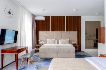 Отель V Hotel & Rooftop Lounge Россия, Владивосток, фото 6