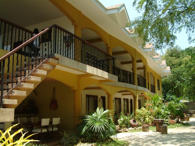 Escondido Beach Resort