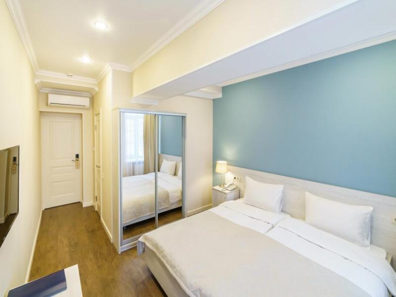 Rossi Hotel