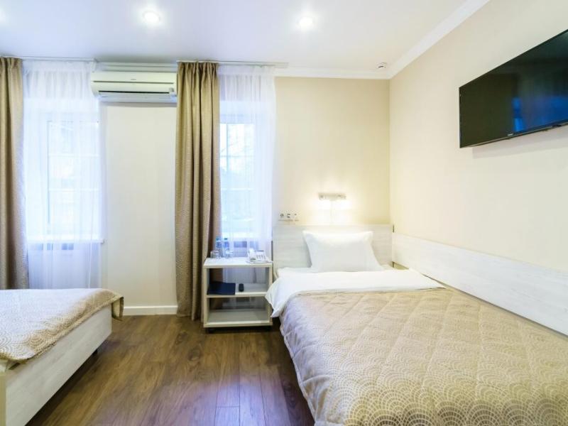 Rossi Hotel