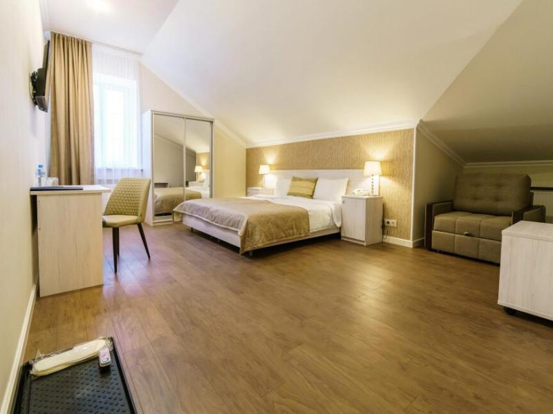 Rossi Hotel