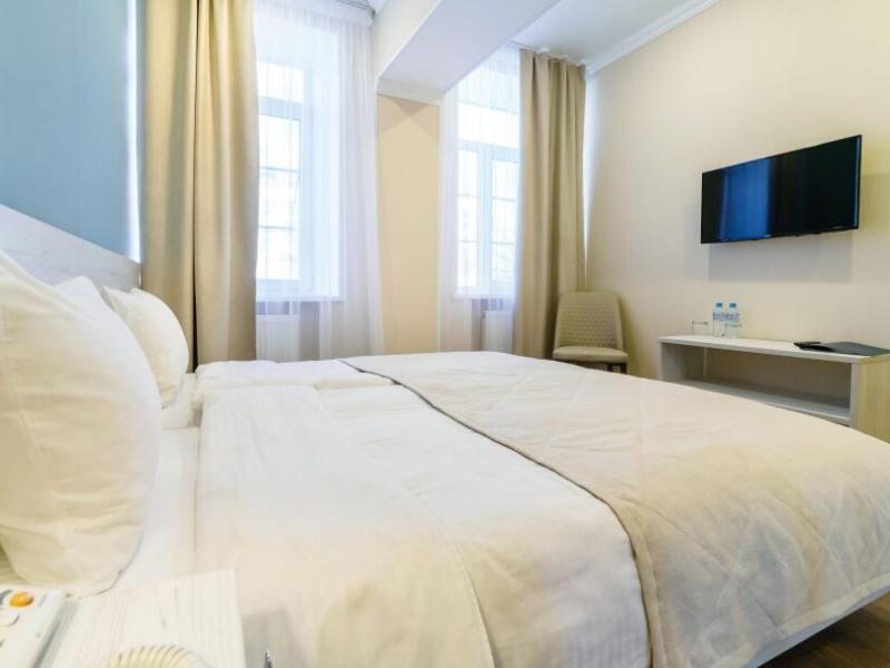 Rossi Hotel