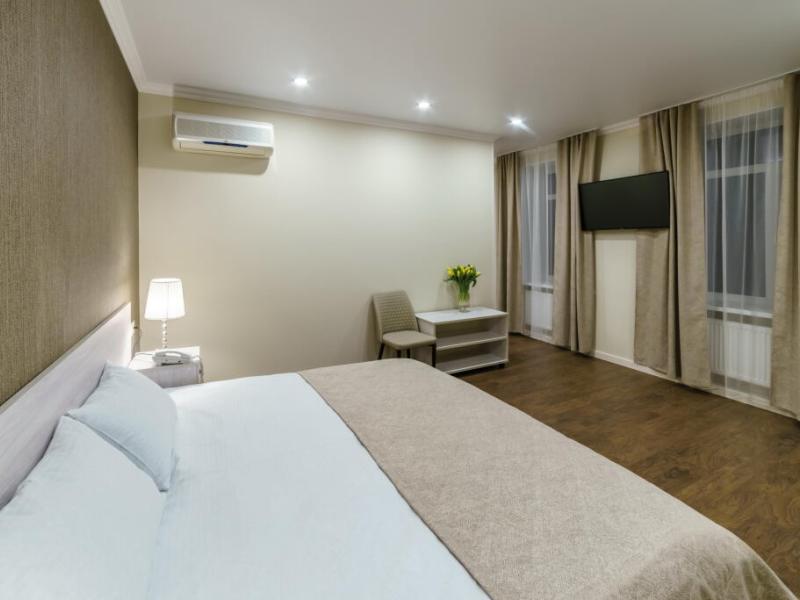 Rossi Hotel