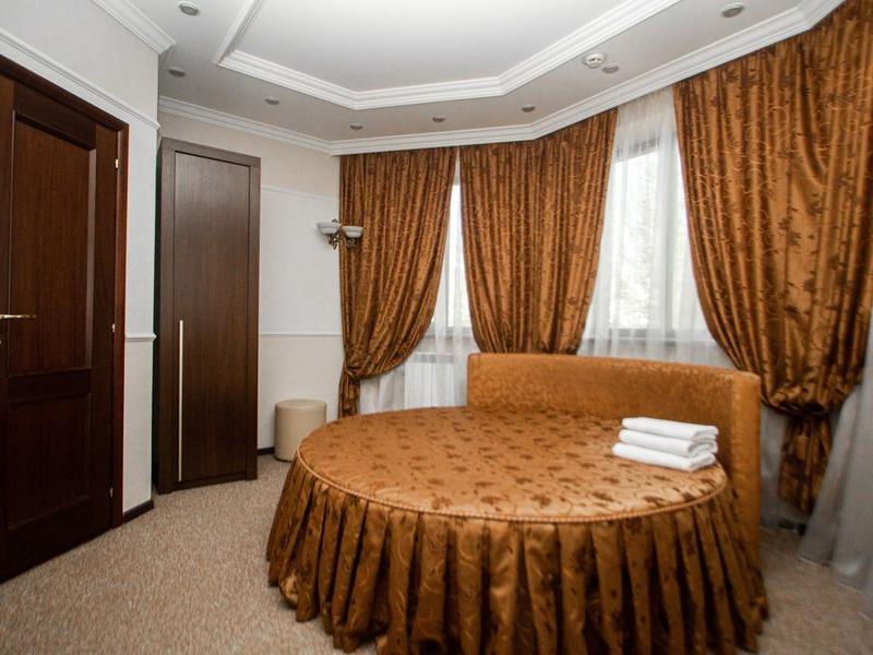 Михеев на Тополиной 7