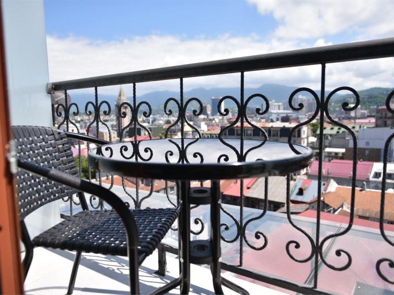 Hotel Monarch
