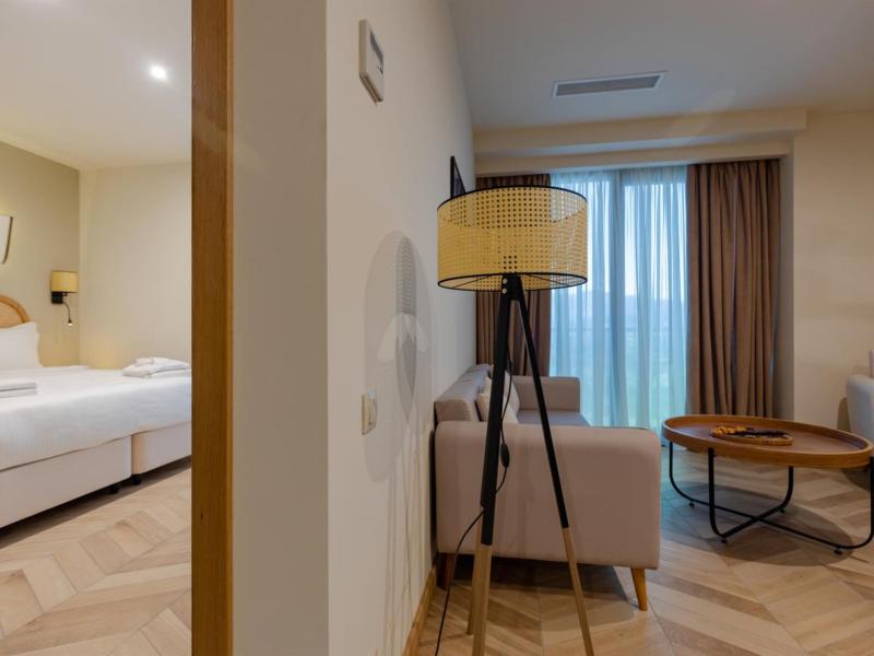 MiraMar Luxury Residences