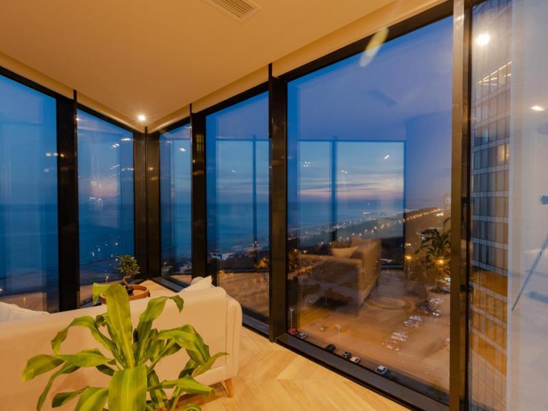 MiraMar Luxury Residences