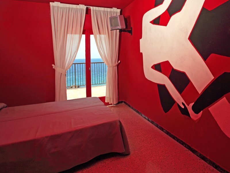 Esmeralda Beach Hotel