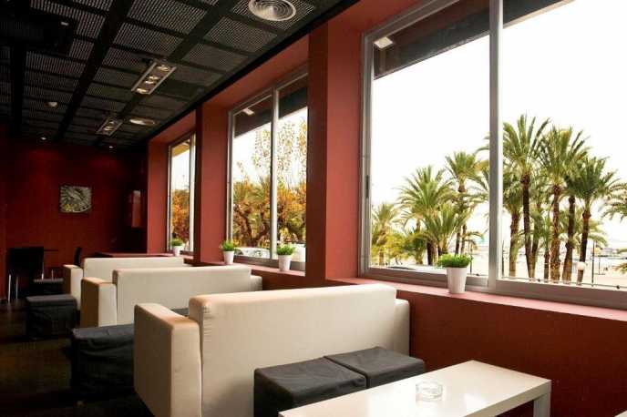 Esmeralda Beach Hotel