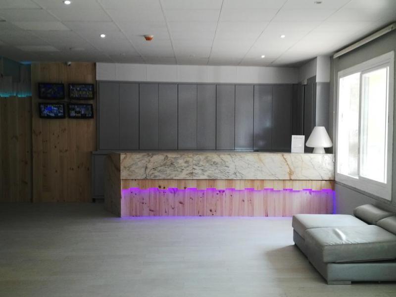 Sun Beach Hotel