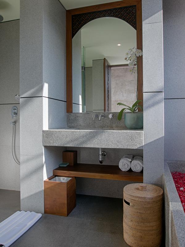 Taman Dharmawangsa Suites