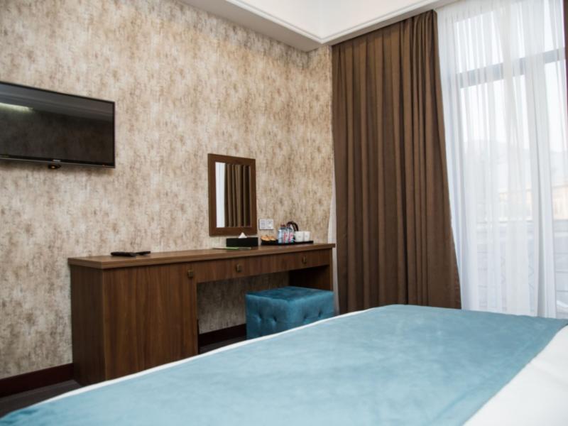 Macara Sheki City Hotel