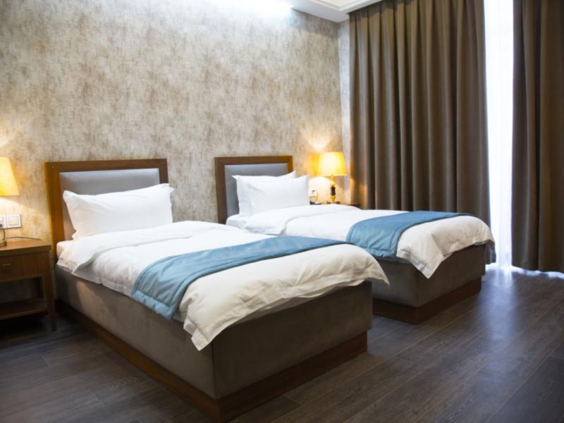 Macara Sheki City Hotel