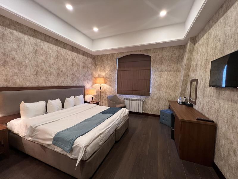 Macara Sheki City Hotel