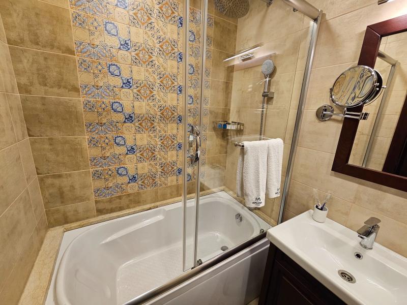 Macara Sheki City Hotel