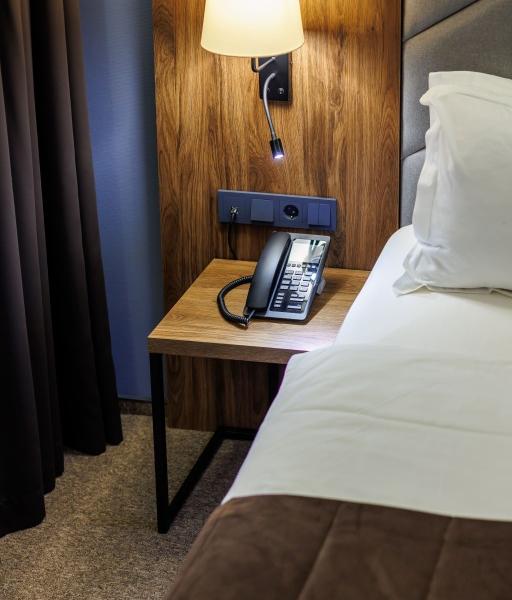 Hotel 115