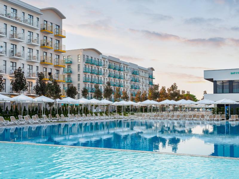 Город Mira Resort & Spa Miracleon