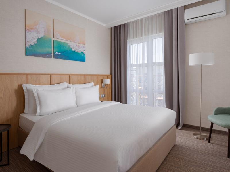 Город Mira Resort & Spa Miracleon