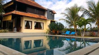 Atres Villa