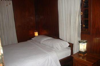 Atres Villa