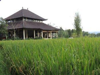 Atres Villa