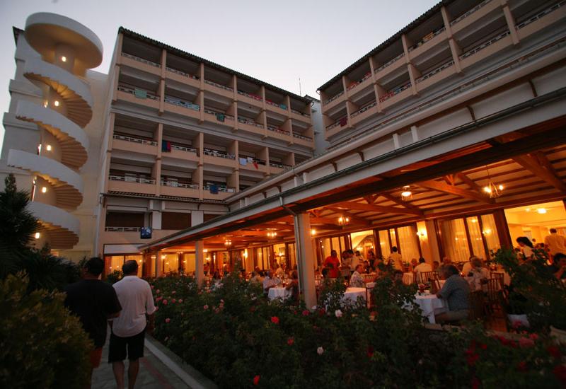 Esperides Beach