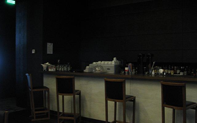 Esperos Palace