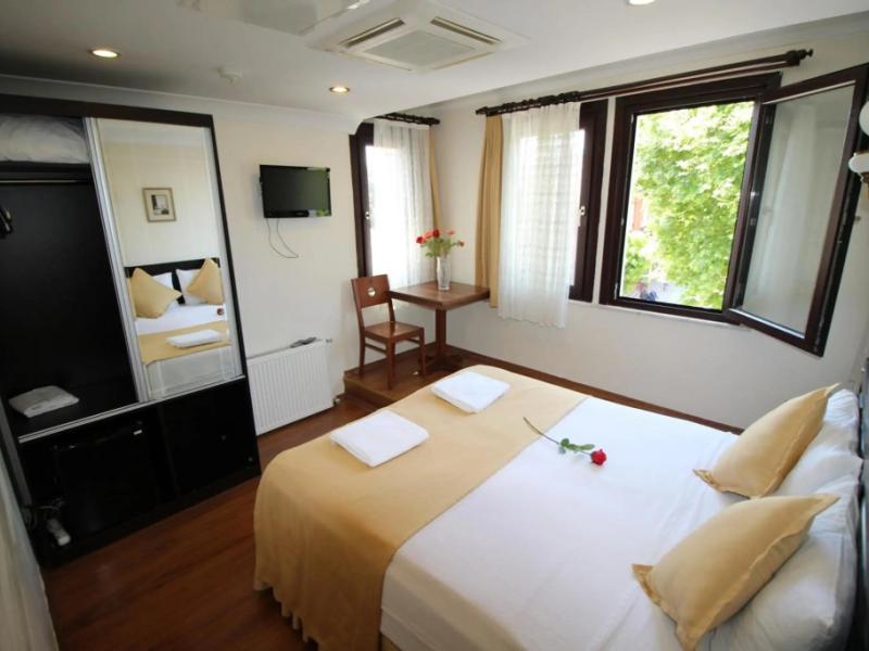 Sultans Hotel