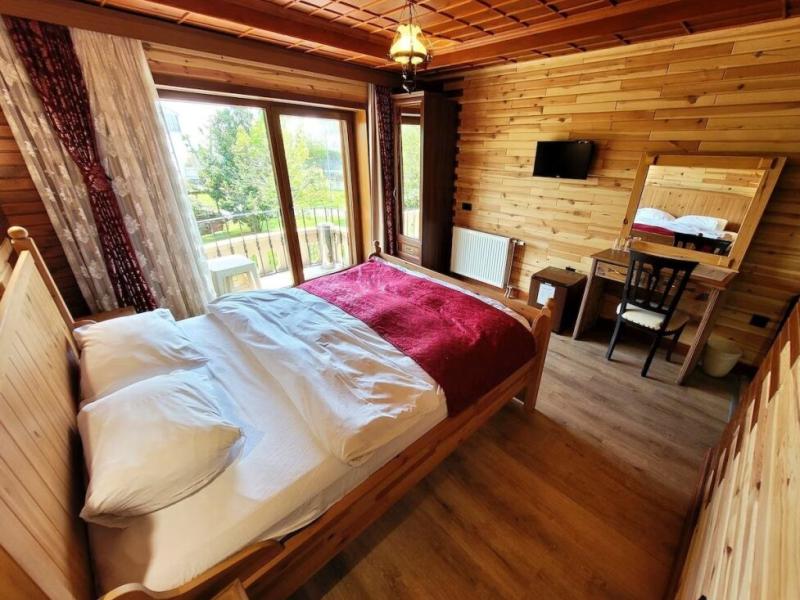 Saruhan Hotel