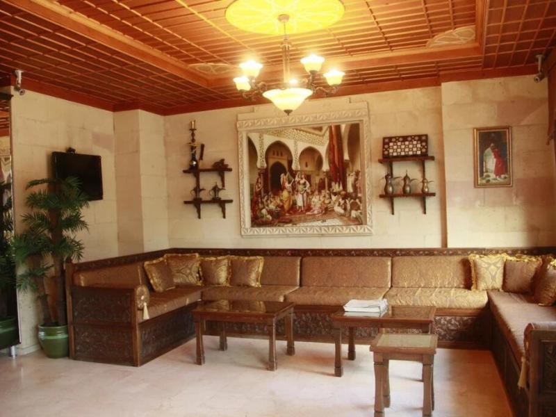 Saruhan Hotel