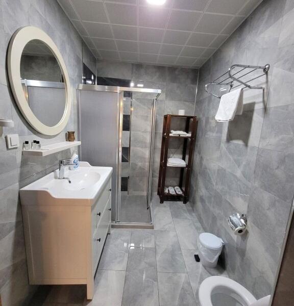Saruhan Hotel