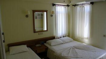 Hideaway Hotel