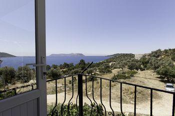 Hideaway Hotel